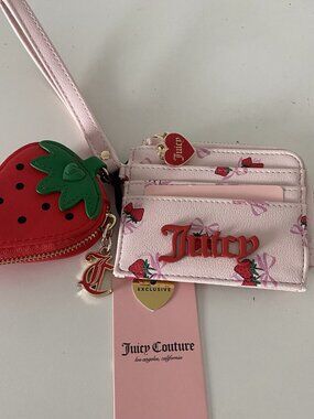 Juicy Couture Sweet Strawberry Zip Card Case Wristlet Powder Blush W/Coin Purse